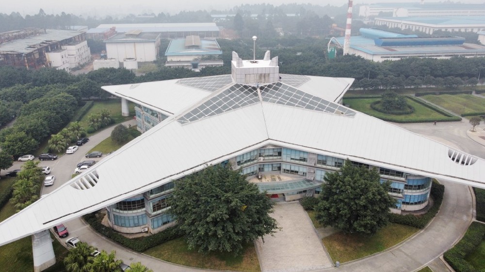 1648133744200418.jpg 蜀禹SYR系統(tǒng)屋頂防水隔熱施工現(xiàn)場 (24).jpg